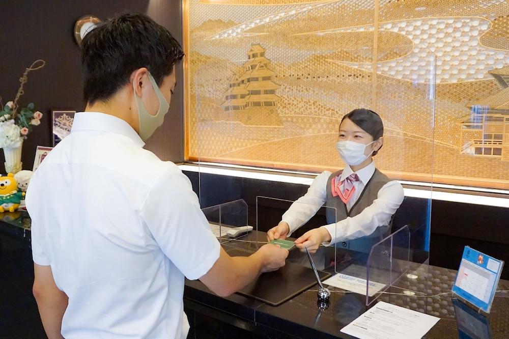 Hotel Route-Inn Komagane Inter Ngoại thất bức ảnh